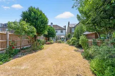 Chestnut Grove, New Malden