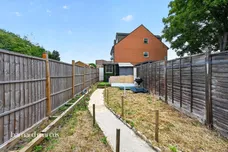 Sorrento Road, Sutton