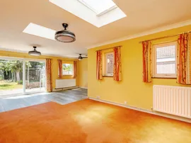 St. Thomas Drive, Bognor Regis thumb 3