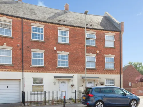Hamilton Circle, Hamilton, Leicesterphoto
