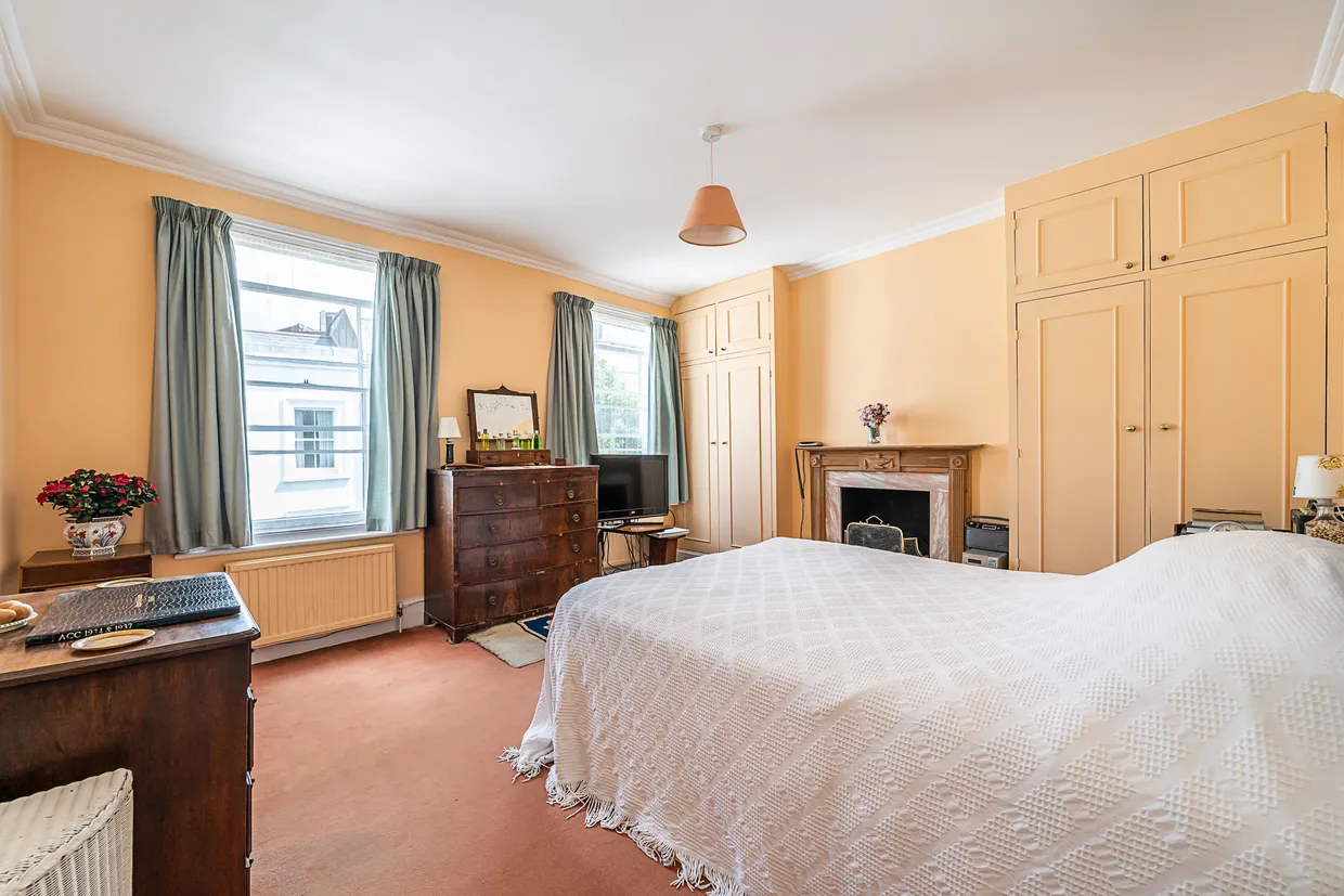 Churton Place, London, SW1V photo 5