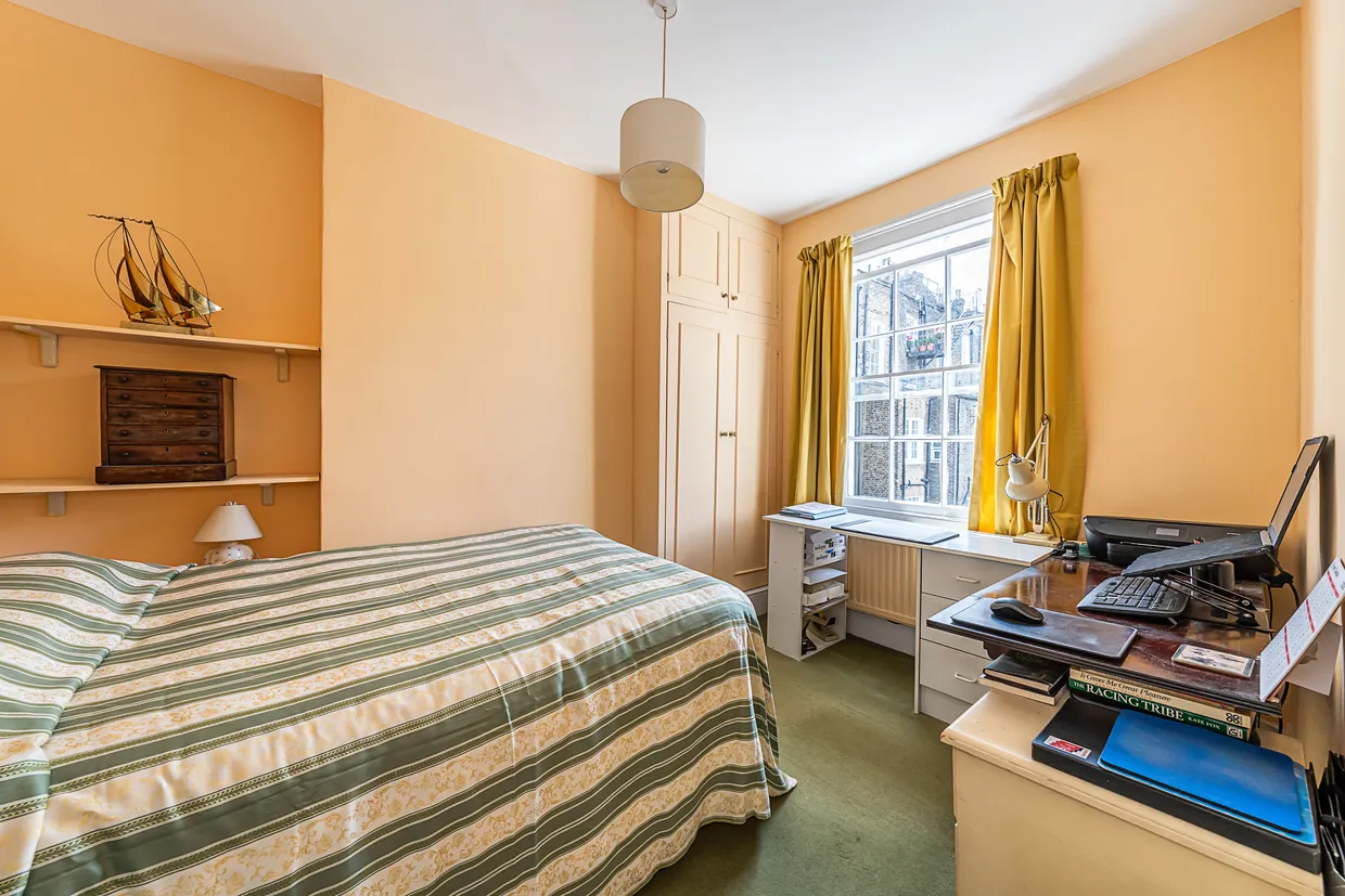 Churton Place, London, SW1V photo 6