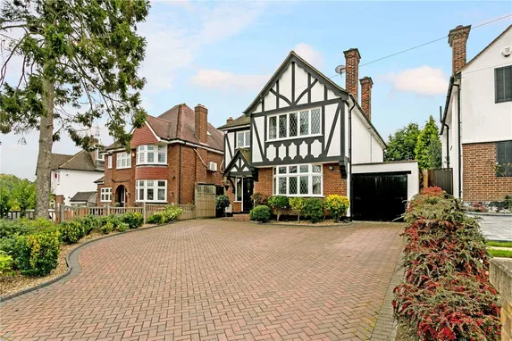 Oaklands Avenue, Watford, WD19