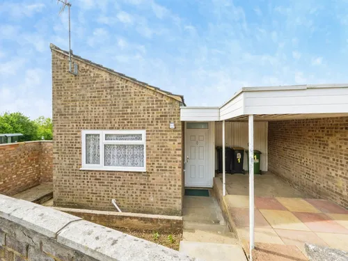 Upper Coombe, Linslade, Leighton Buzzardphoto