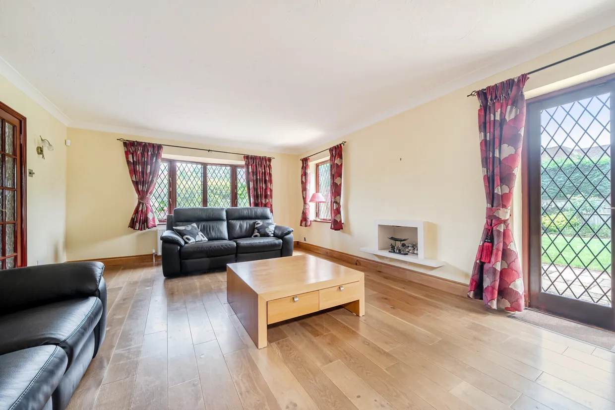 Llanbury Close, Gerrards Cross, SL9 photo 6