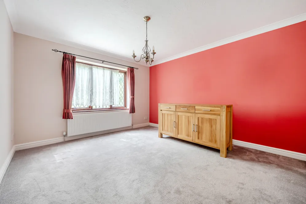 Llanbury Close, Gerrards Cross, SL9 photo 11