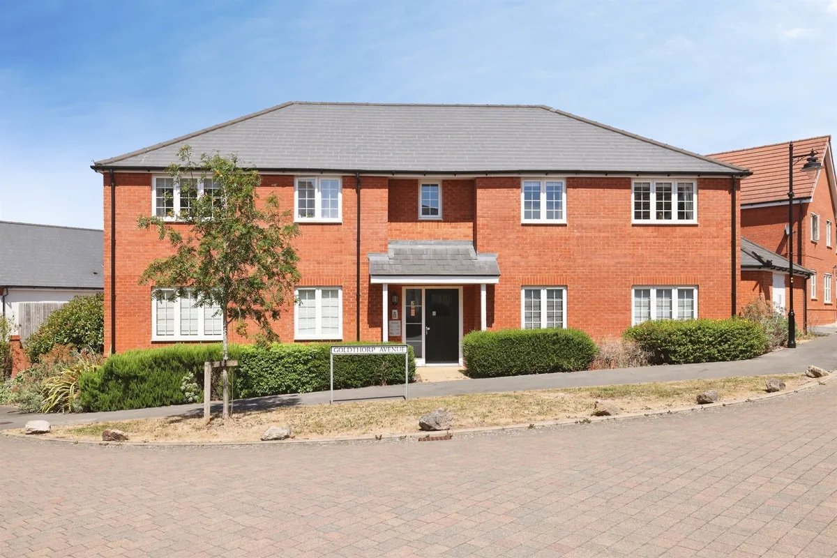 Goldthorp Avenue, Amesbury, Salisbury