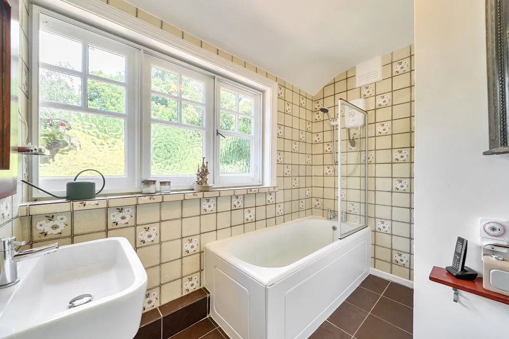 Langley Road, Watford, WD17 photo 16