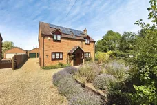 Narborough Road, Pentney