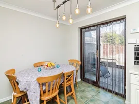Mountbatten Road, Bungay thumb 3