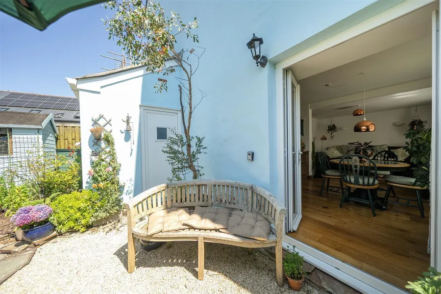 Property Image 28
