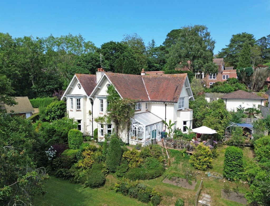 Bickwell Valley, Sidmouth Image 18
