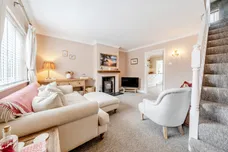 Farm Place, Henton, OX39 photo 2