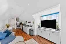 Abbotsbury Road, Morden