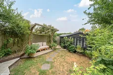 Farm Place, Henton, OX39 photo 12