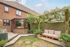 Farm Place, Henton, OX39 photo 13