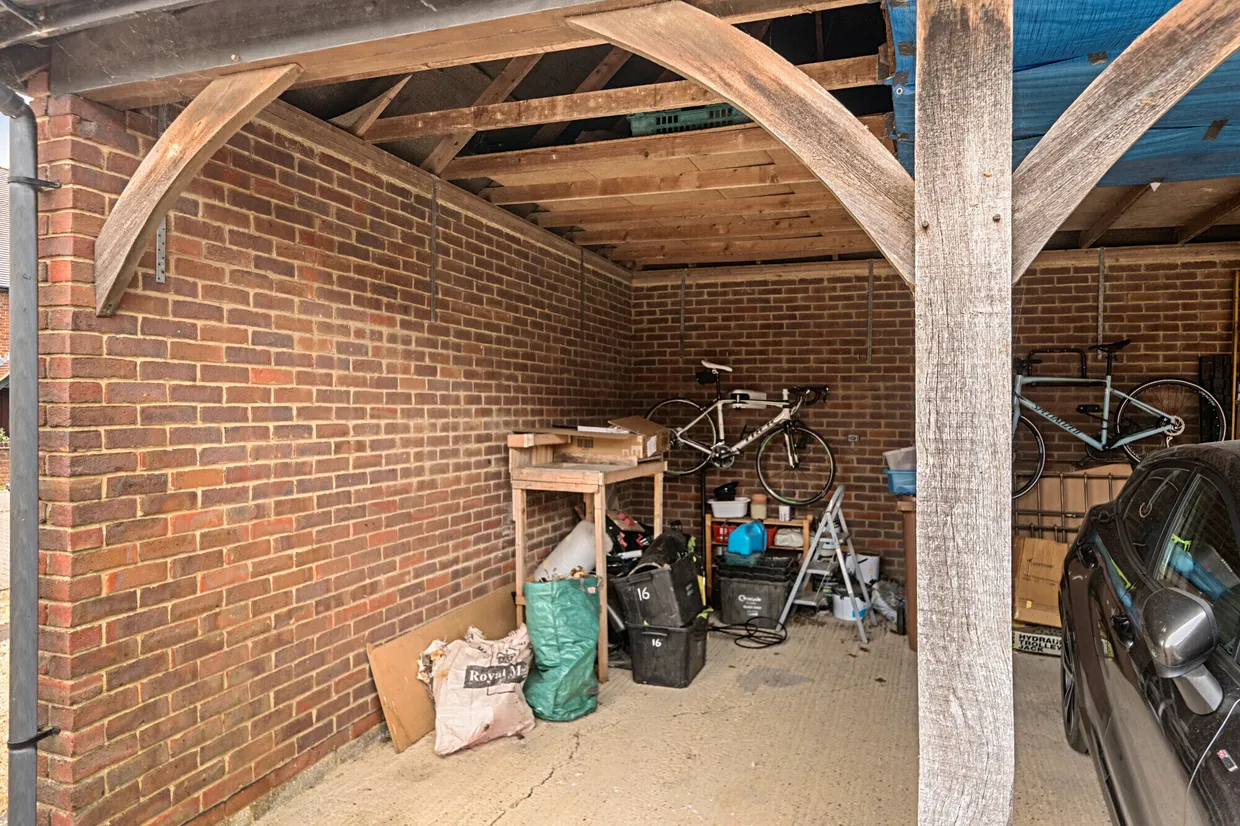 Farm Place, Henton, OX39 photo 15