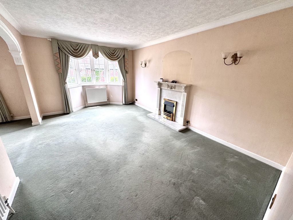 Bourne Brook Close, Fillongley, Coventry Image 2