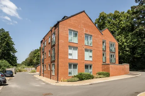 Bath Road, Woodchester, GL5