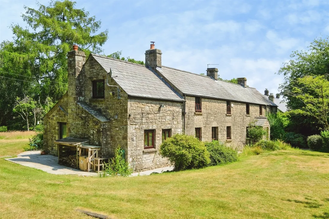 Property photo 28