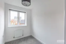 Alva Close, Corby