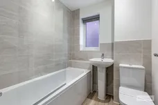 Alva Close, Corby