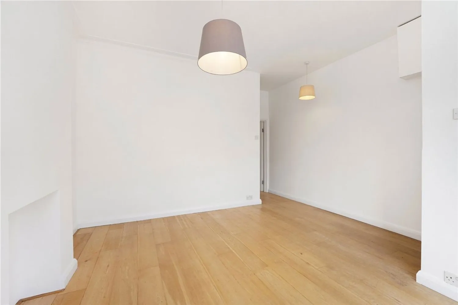 Alton Road, Richmond, TW9 photo 4