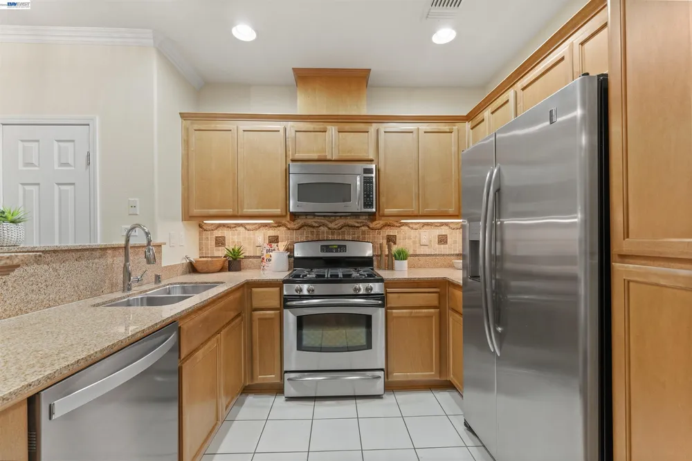 3385 Dublin Blvd, Dublin, CA 94568