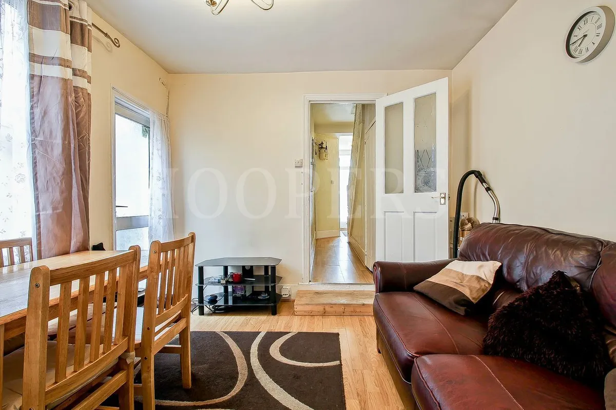 Alric Avenue, London, NW10