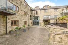 Huddersfield Road, Thongsbridge, Holmfirth