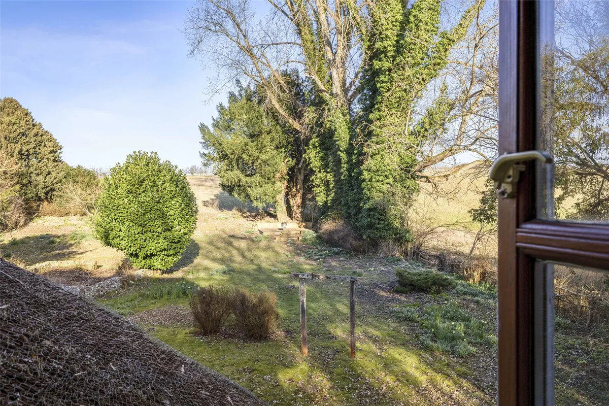 Deane Gate Cottage, Nr Overton, RG25