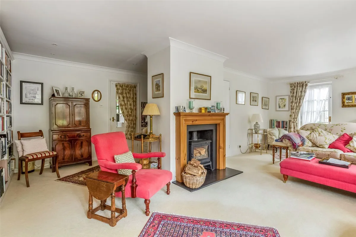 Tyfield, Sherborne St John, RG24