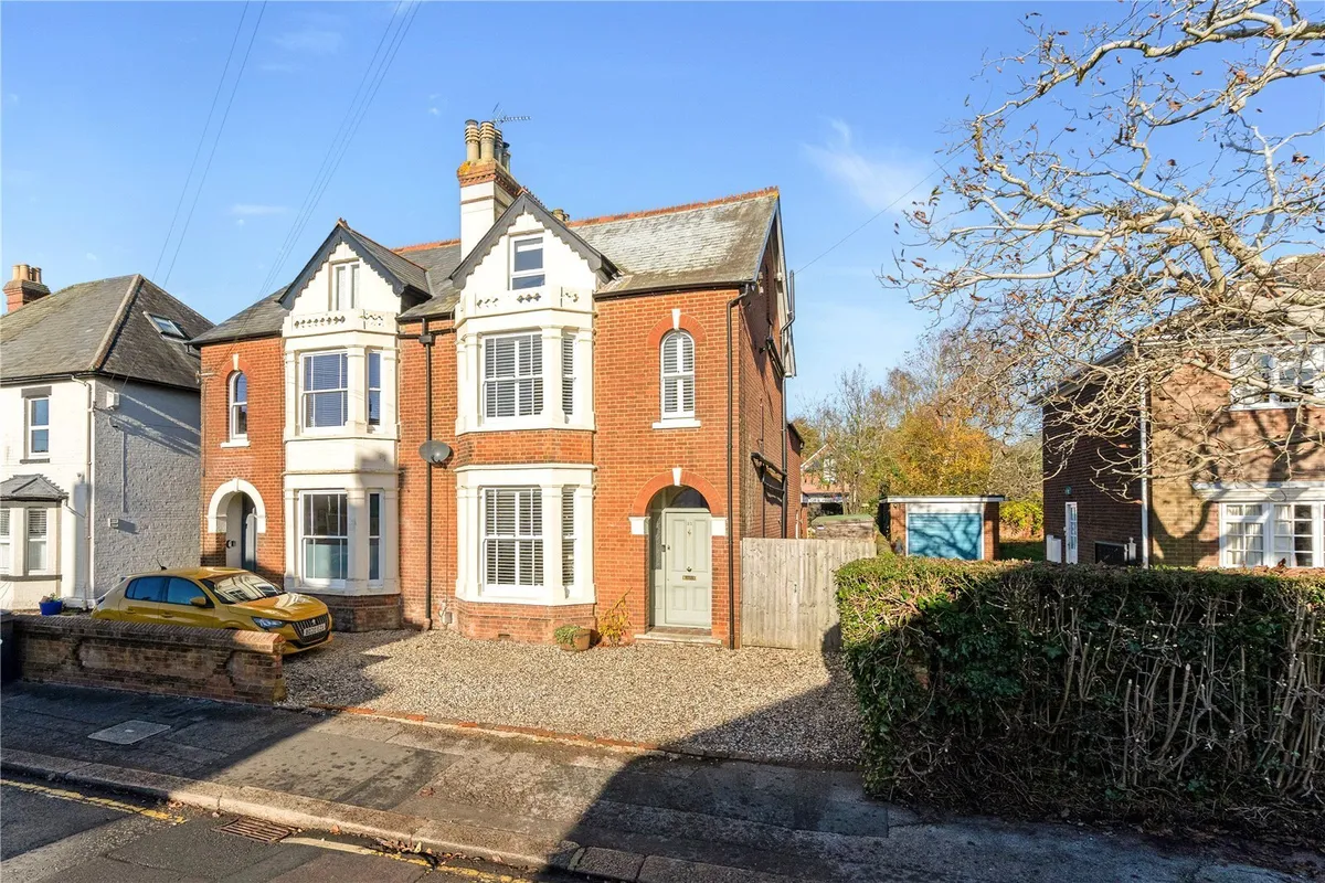 Cromwell Road, Basingstoke, RG21