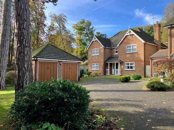 Cliddesden Road, Basingstoke, RG21