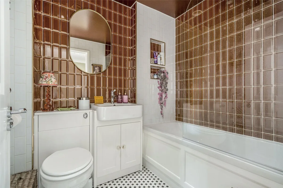 Rowner Crescent, Sherfield on Loddon, RG27