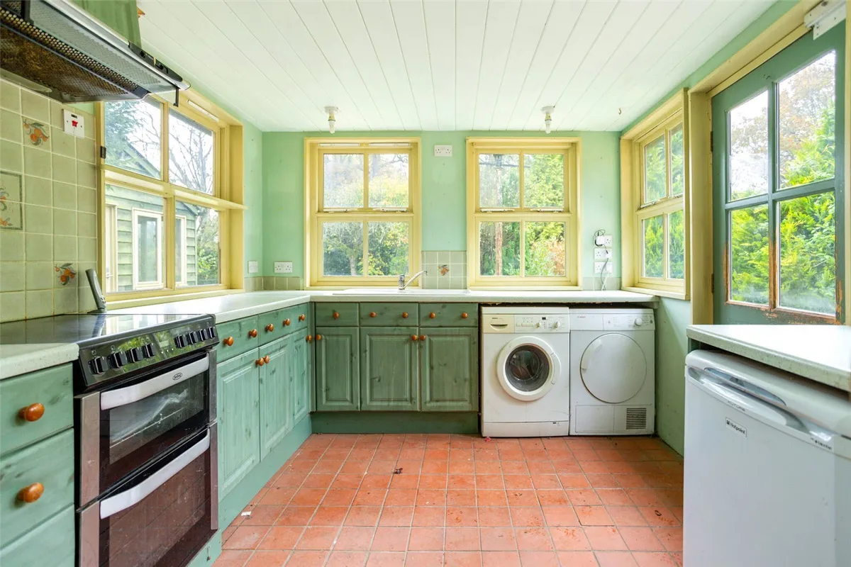 New Road, Tadley, RG26