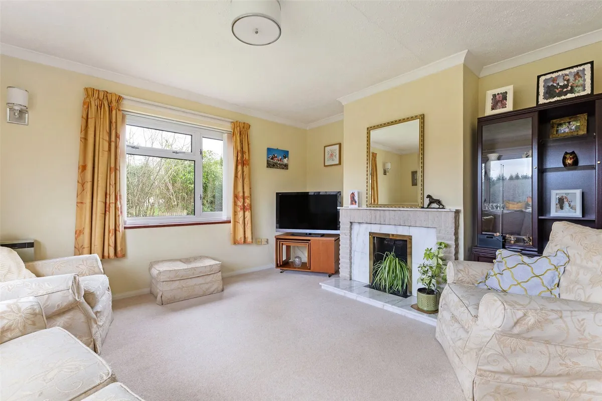 Pen-Y-Bryn, Monk Sherborne, RG26