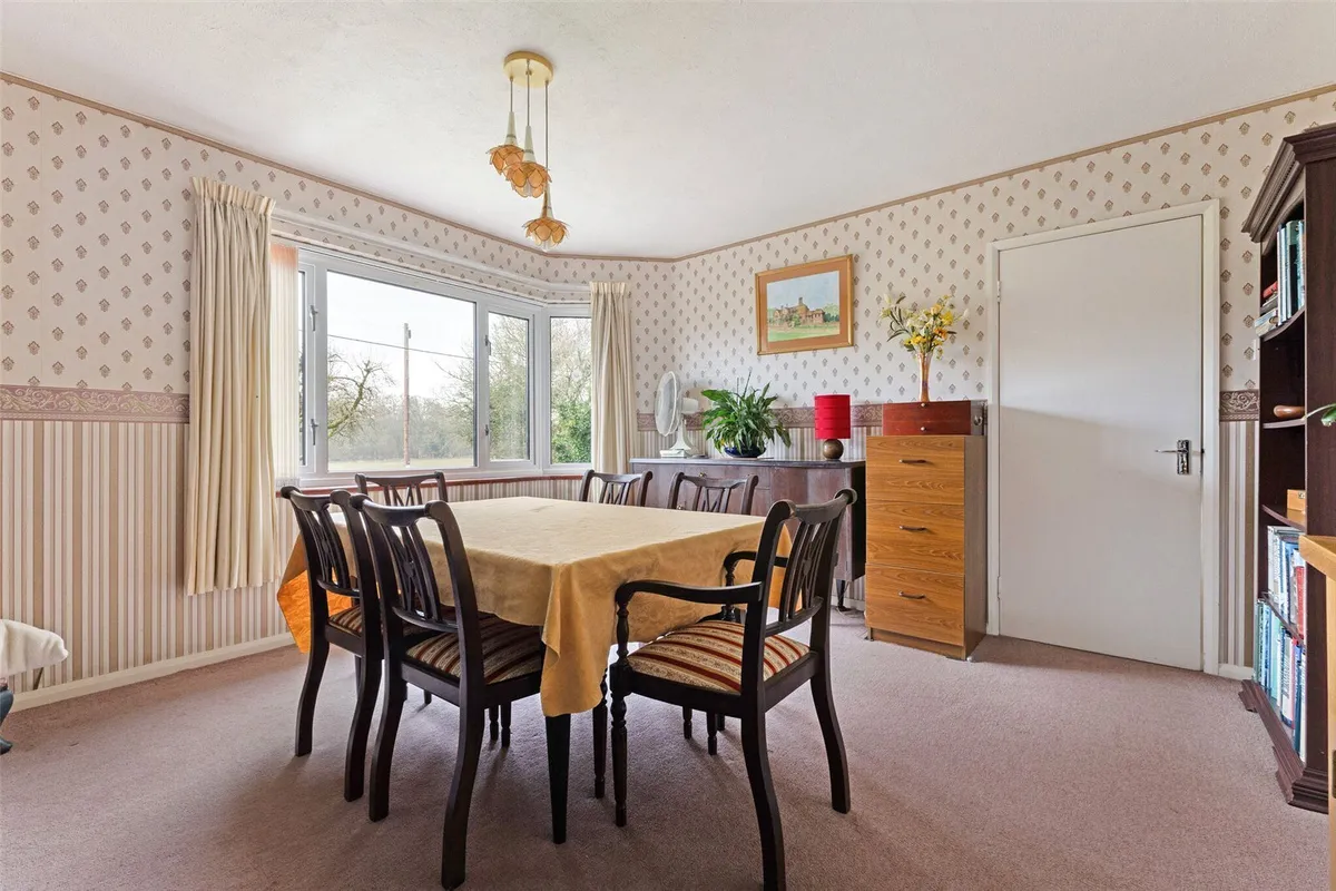 Pen-Y-Bryn, Monk Sherborne, RG26