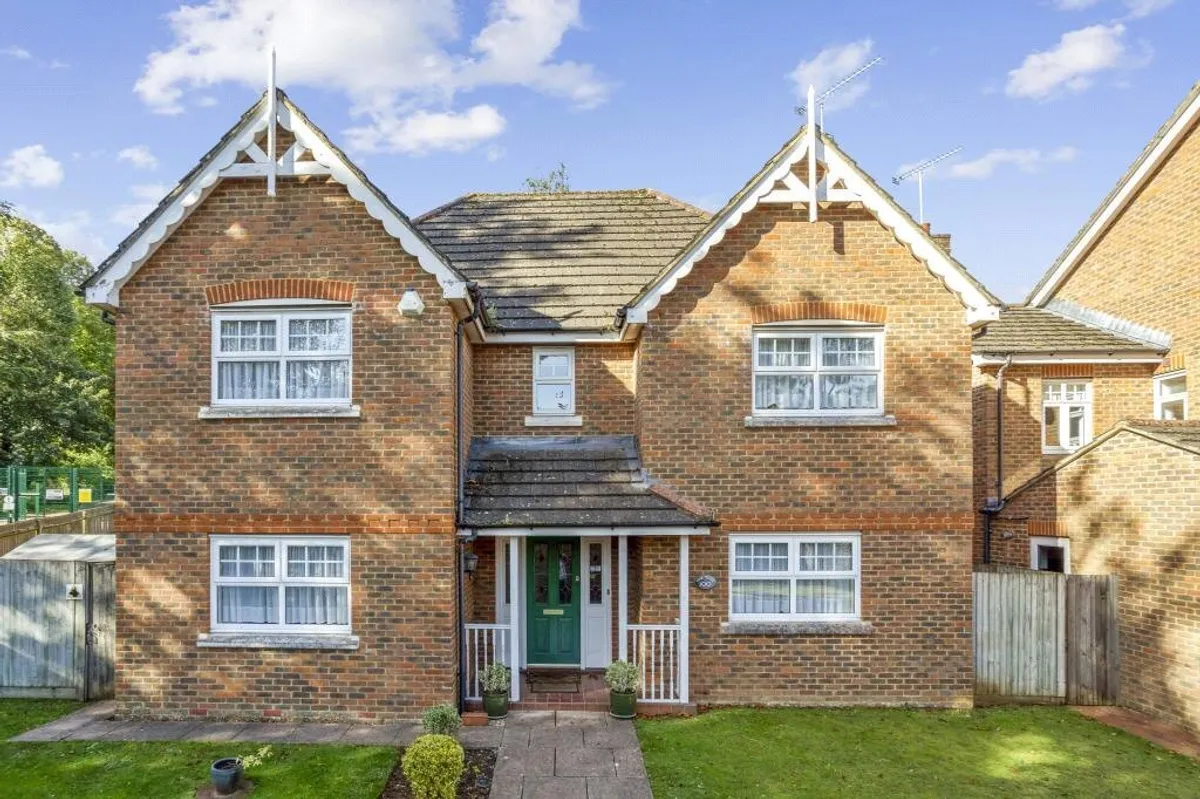 Cliddesden Road, Basingstoke, RG21