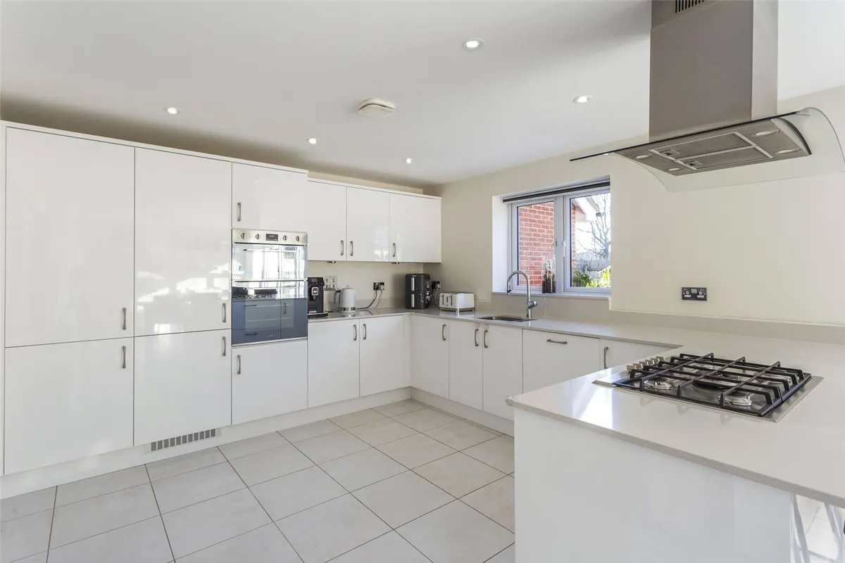 Paddock Gardens, Bramley, RG26