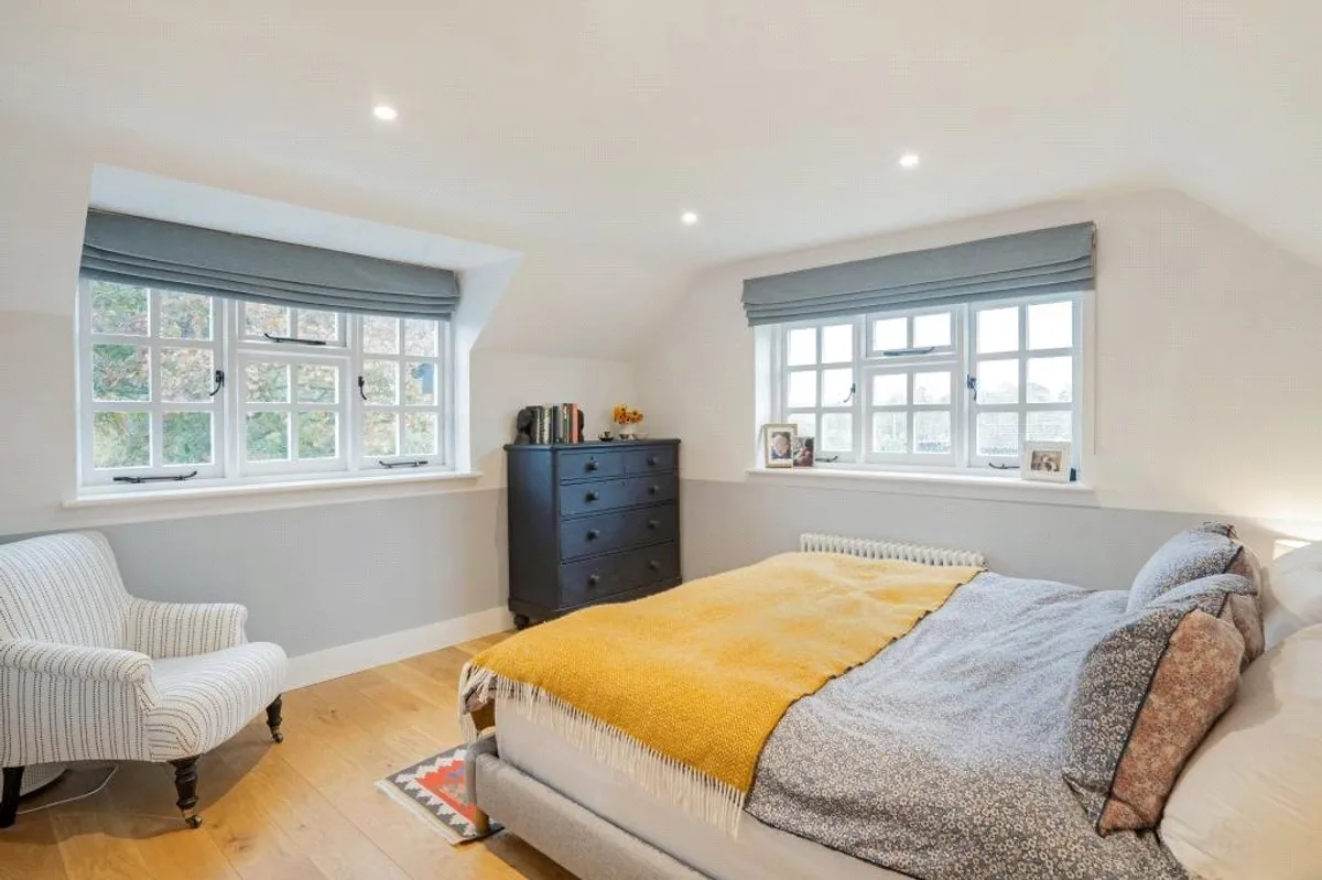 Brook Cottage, Little London, RG26