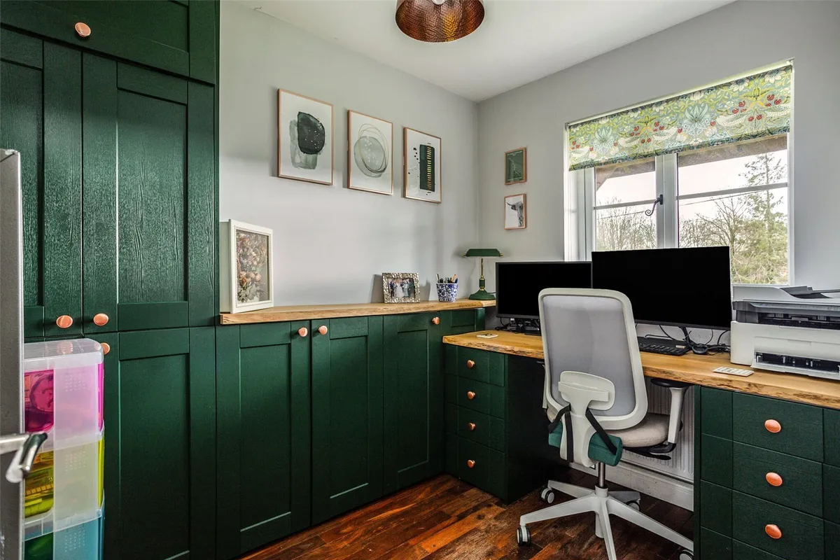 Lime Tree Cottage, Cliddesden, RG25