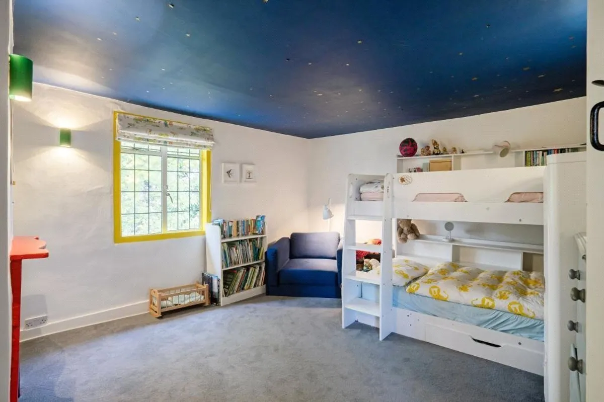 Brook Cottage, Little London, RG26