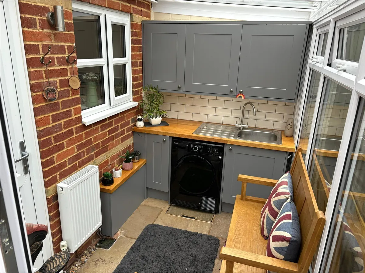 Southlea, Cliddesden, RG25