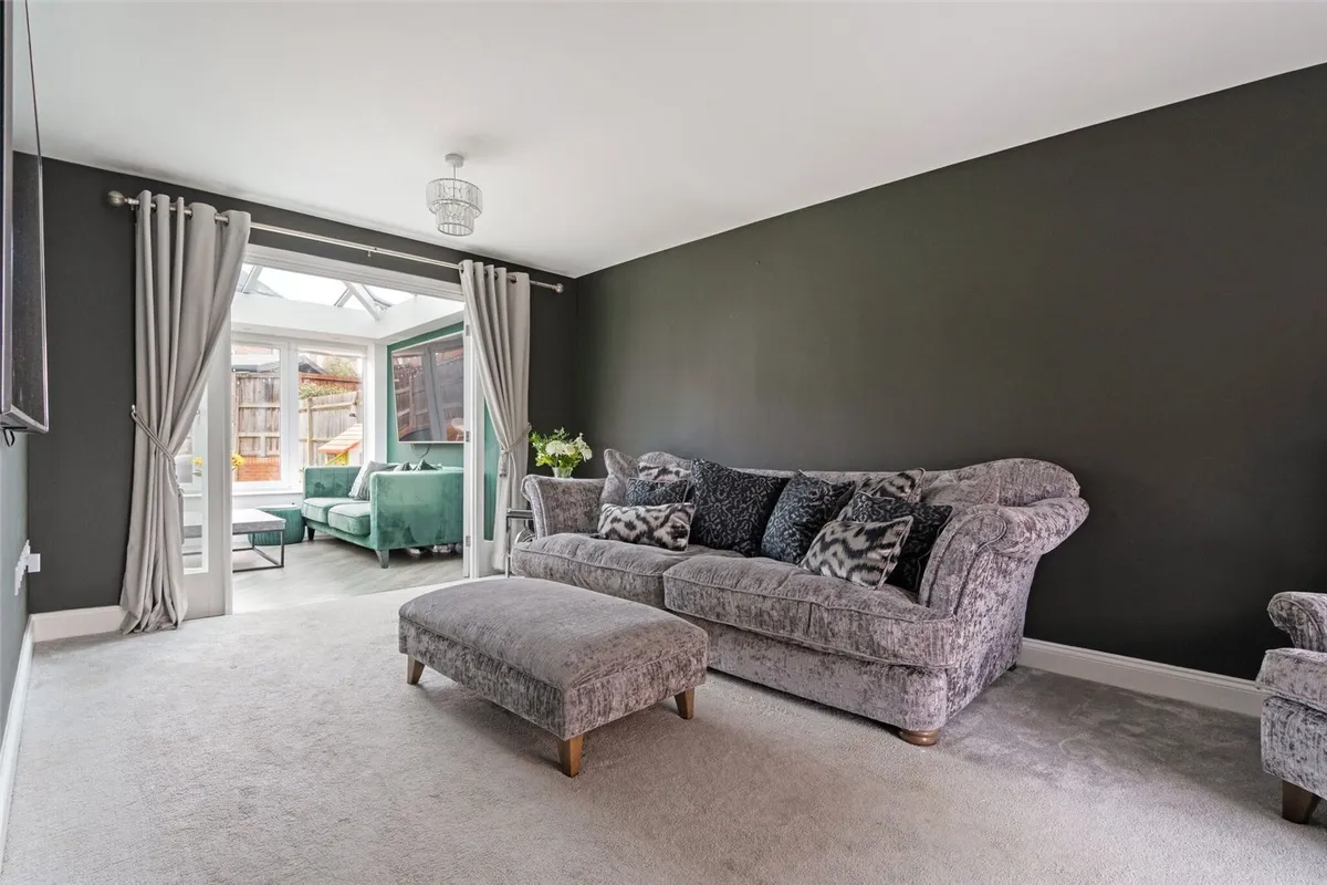 Miles Road, Basingstoke, RG24