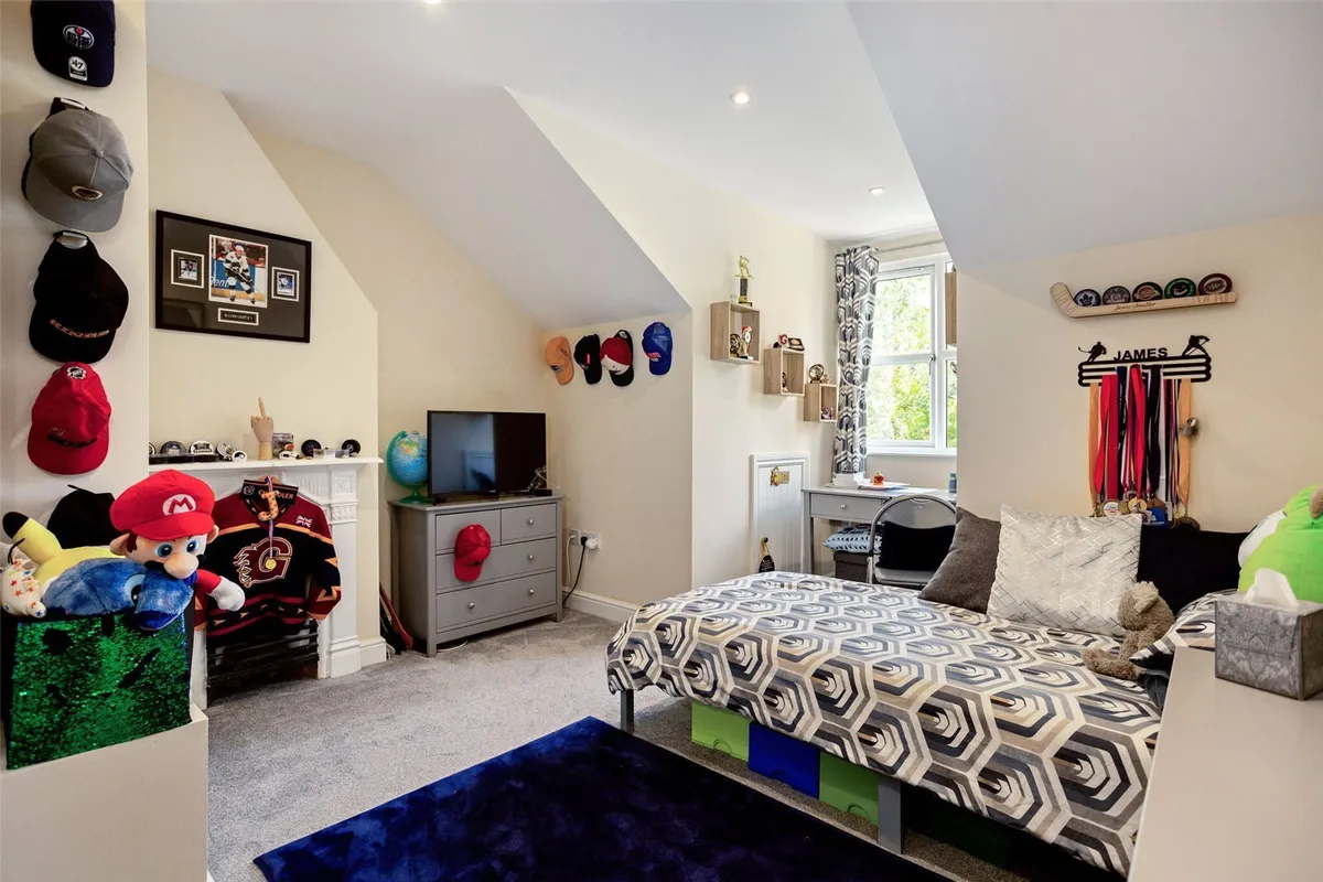 Southlea, Cliddesden, RG25
