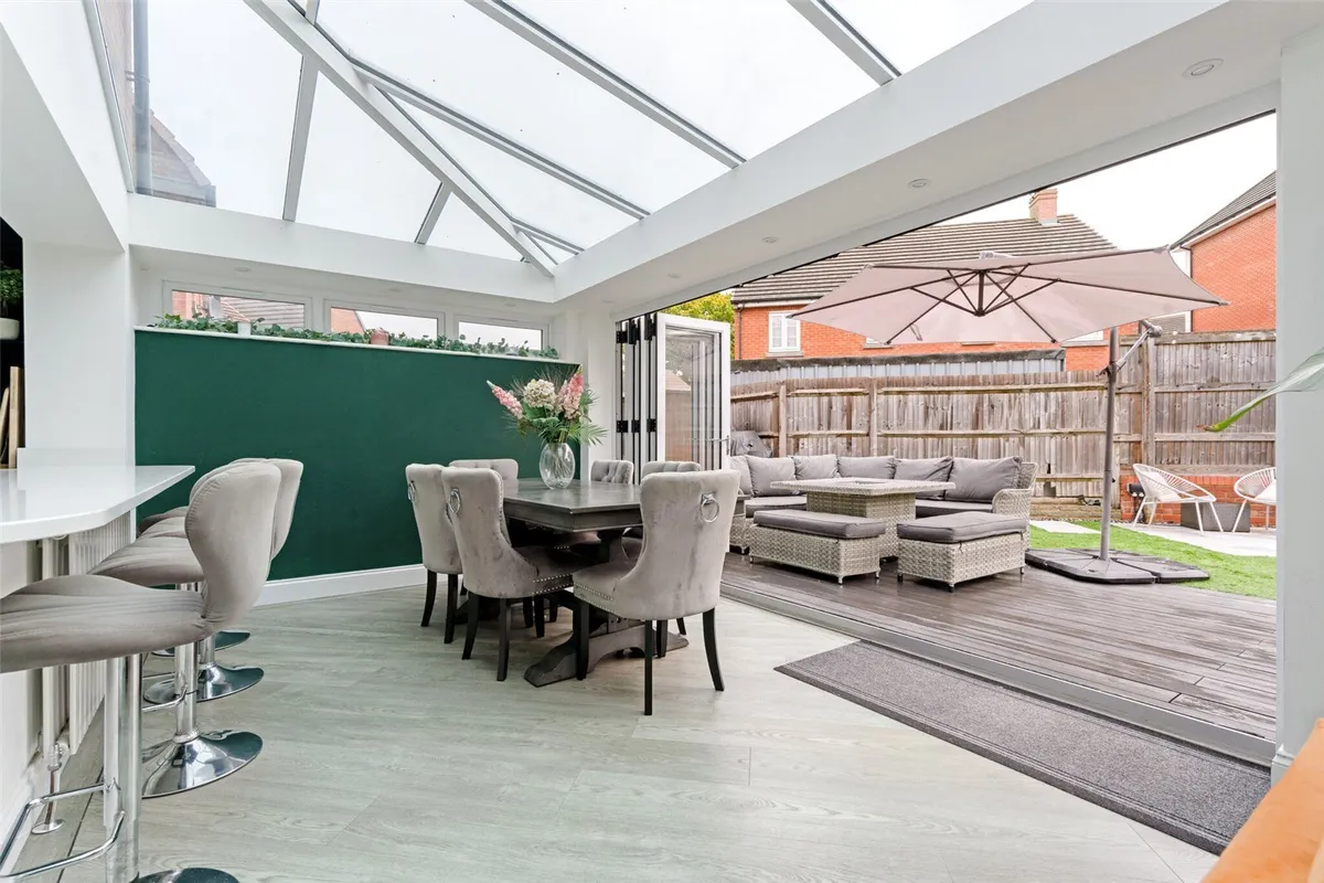 Miles Road, Basingstoke, RG24