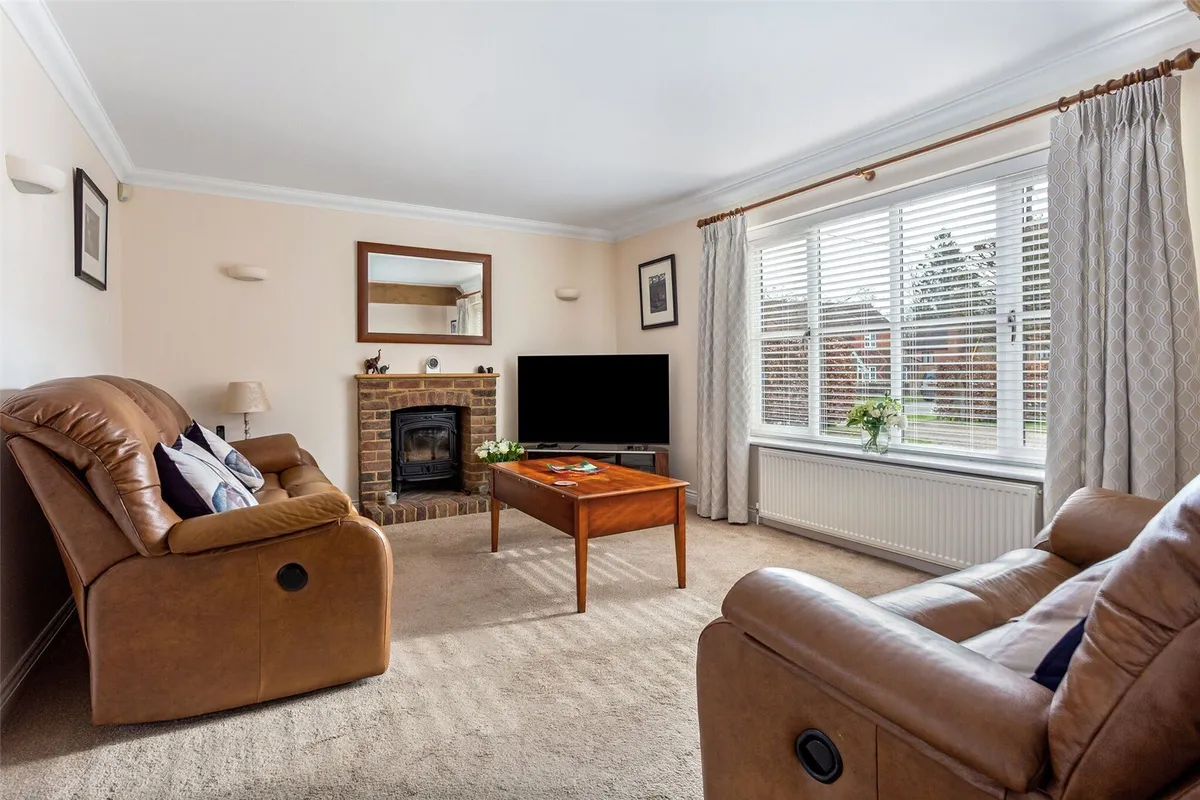 Silvers Close, Ramsdell, RG26
