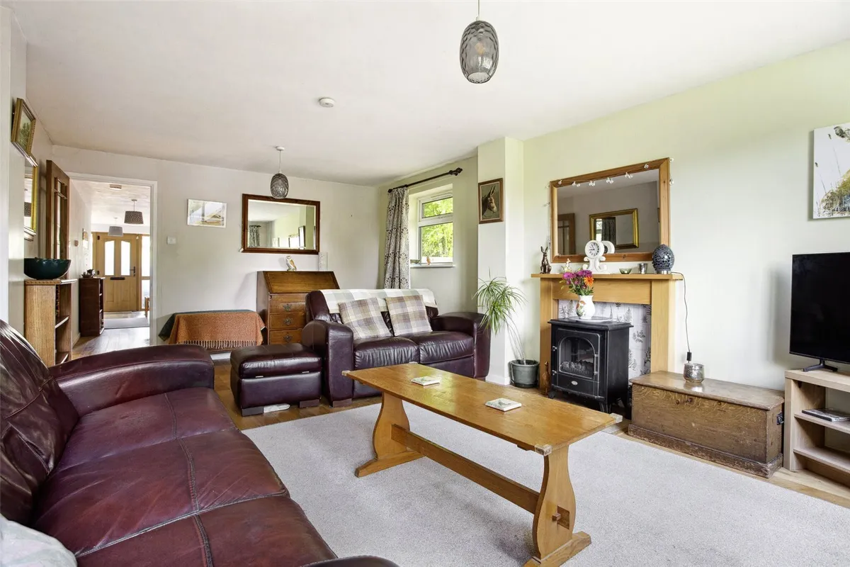 Wayside Road, Basingstoke, RG23