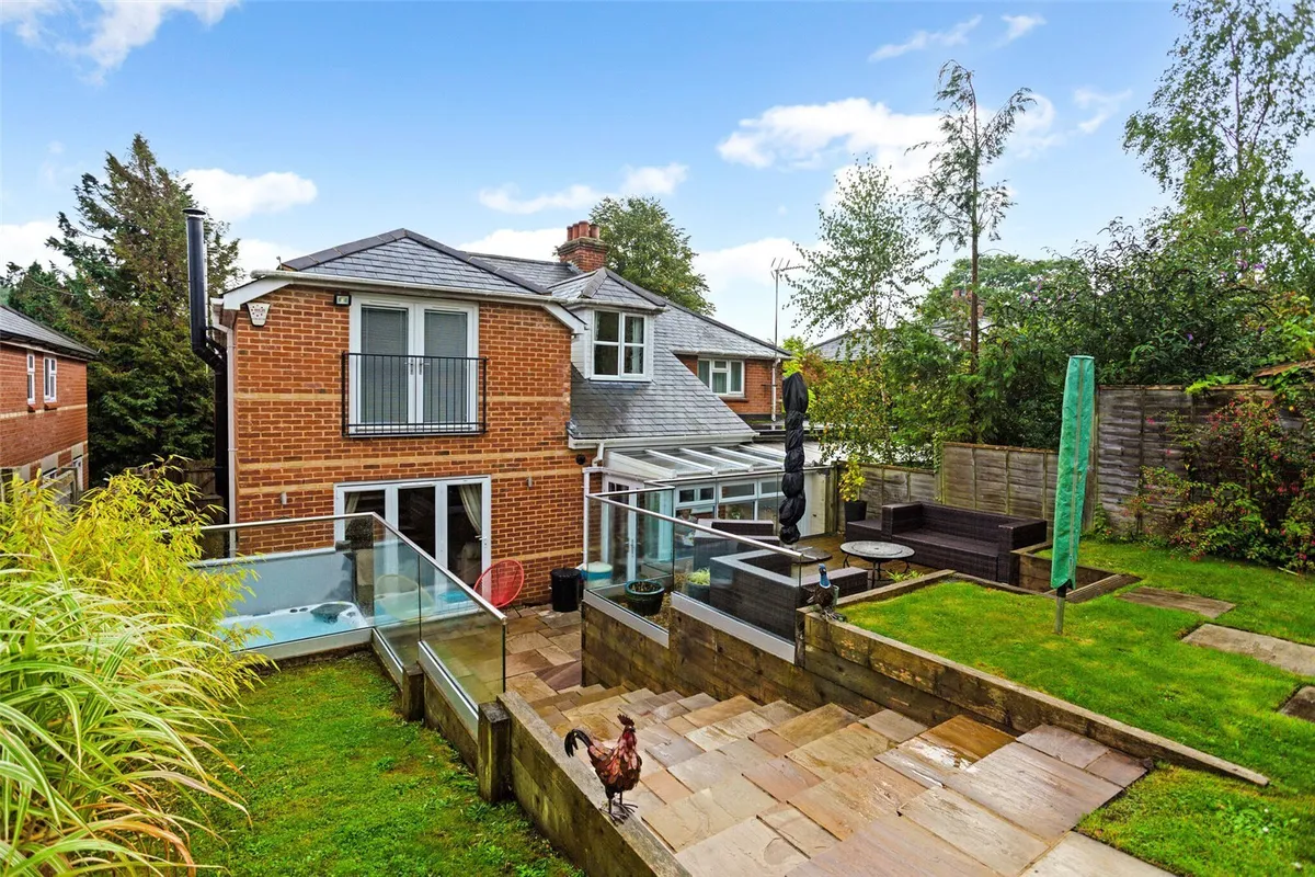 Southlea, Cliddesden, RG25